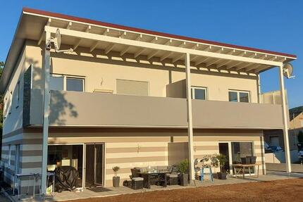 Mietwohnung in einer Doppelhaushälfte mit 120m2 4 zimmer