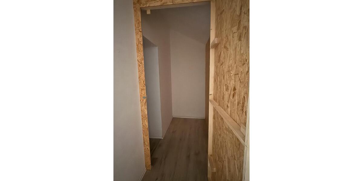 Gewerbeobjekt Solingen Aufderhöhe - 90&euro; | Angebot:26698096
