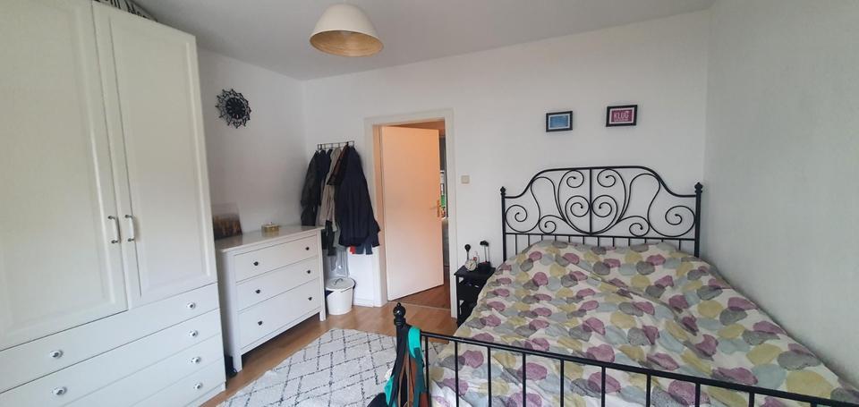 Schöne 3-Zimmer-Wohnung mit 2 Balkonen in zentraler Lage