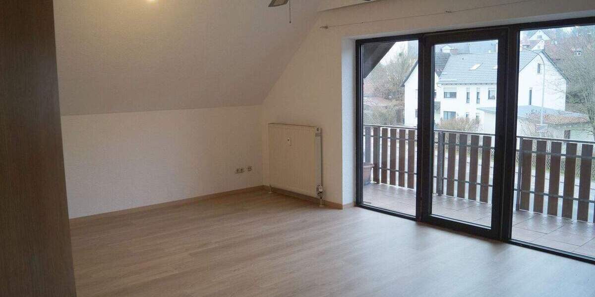Etagenwohnung Seubersdorf in der Oberpfalz Seubersdorf - 5 Zimmer, 122 m&sup2;, 890&euro; | Angebot:25800726