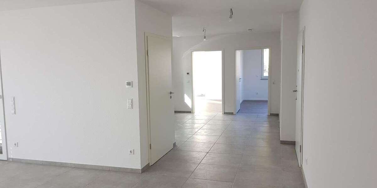 Etagenwohnung Schliengen - 3 Zimmer, 73 m&sup2;, 970&euro; | Angebot:25973096