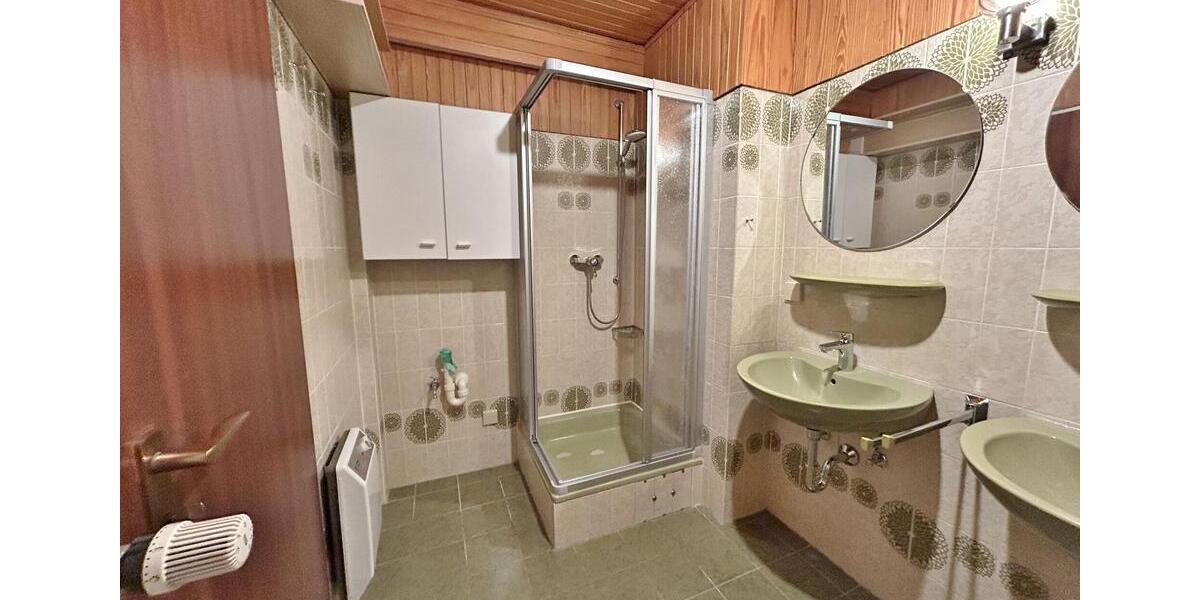 Reihenhaus Stuhr - 5 Zimmer, 135 m&sup2;, 1.200&euro; | Angebot:24848886