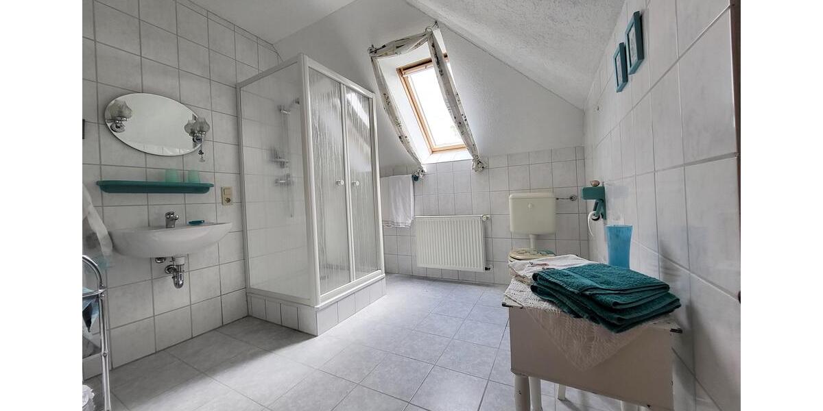 Einfamilienhaus Wiesmoor - 3 Zimmer, 126 m&sup2;, 1.190&euro; | Angebot:25809995