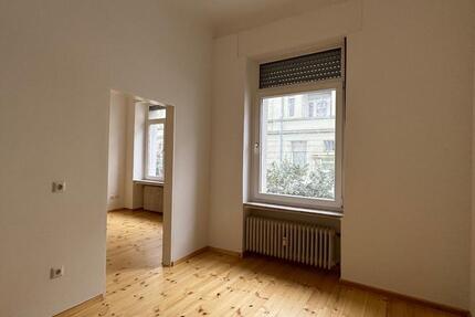 1-2 P Wohnung Altbau vollsaniert Holzdielenboden 595 kalt 2 zimmer