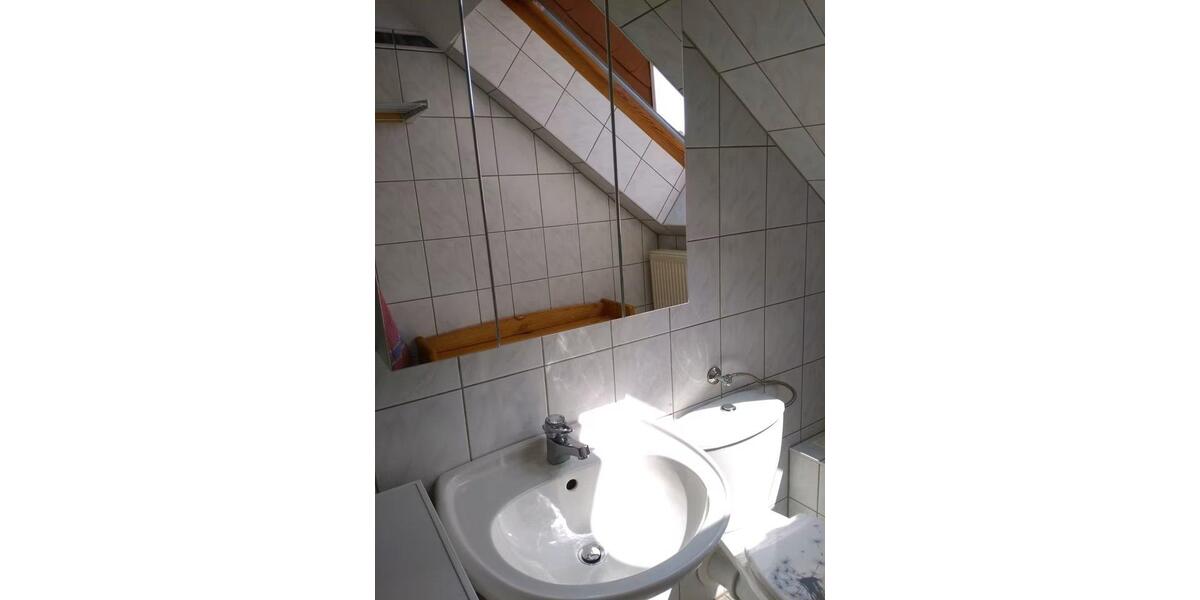 Dachgeschoßwohnung Stendal - 1 Zimmer, 30 m&sup2;, 320&euro; | Angebot:26512809