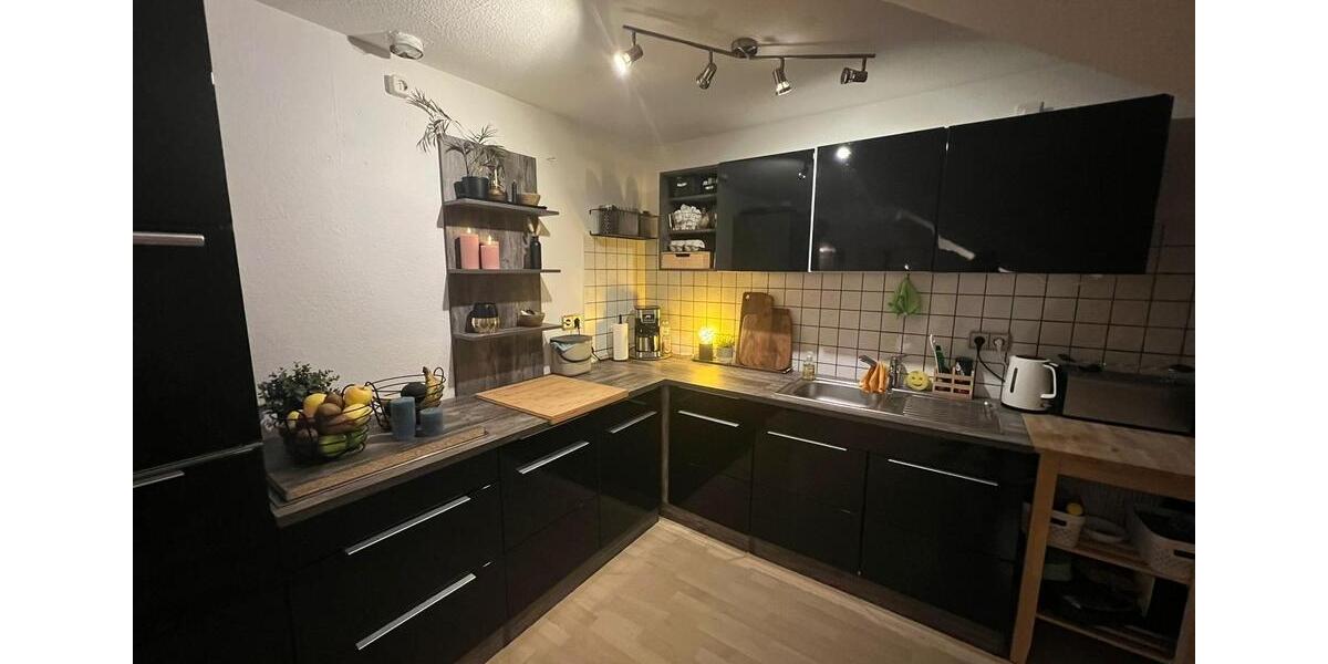 Dachgeschoßwohnung Cölbe - 3 Zimmer, 62 m&sup2;, 800&euro; | Angebot:26223337