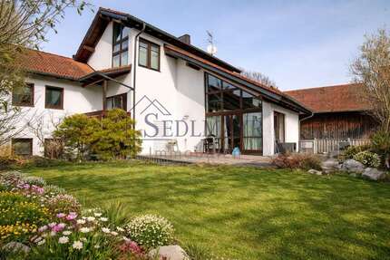 Haus Seefeld-Droessling Droessling - 6 Zimmer, 220 m&sup2;, 2.800&euro; | Angebot:26148634