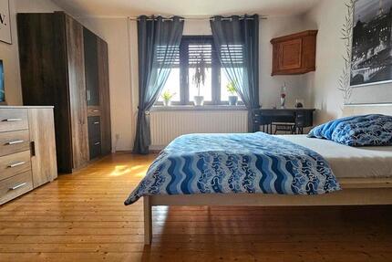 Wohnung Hünfeld - 4 Zimmer, 110 m&sup2;, 370&euro; | Angebot:26649797