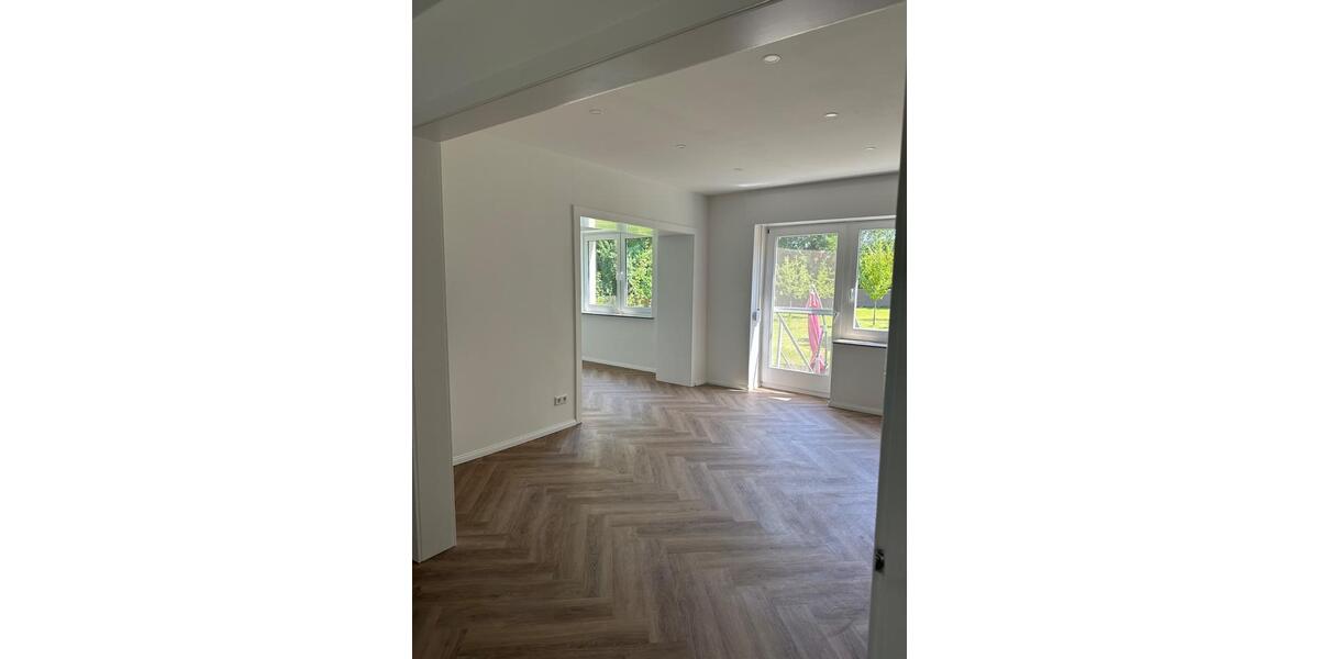 Bauernhaus, Landhaus Geseke - 6 Zimmer, 168 m&sup2;, 1.600&euro; | Angebot:26568093
