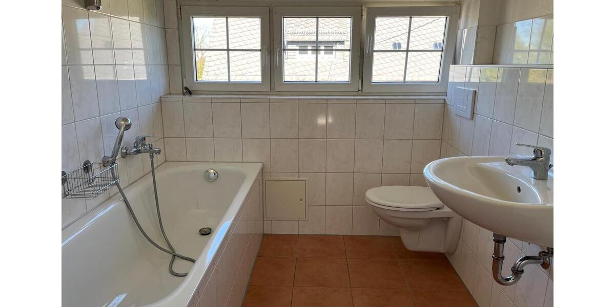 Dachgeschoßwohnung Mittweida - 2 Zimmer, 44 m&sup2;, 260&euro; | Angebot:26646299
