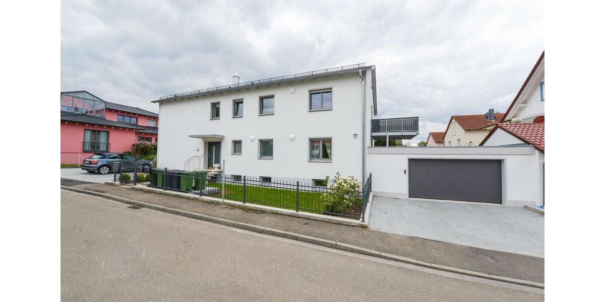 Erdgeschoßwohnung Wettstetten - 5 Zimmer, 165 m&sup2;, 1.450&euro; | Angebot:26051326