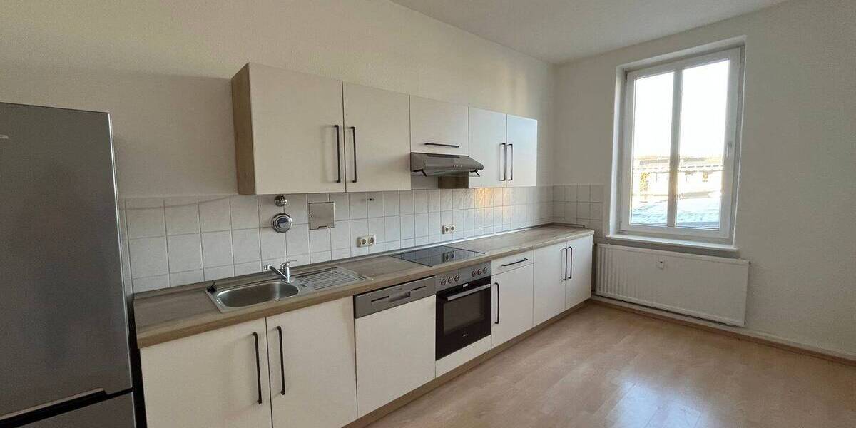 Etagenwohnung Chemnitz Zentrum - 3 Zimmer, 90 m&sup2;, 531&euro; | Angebot:26319676