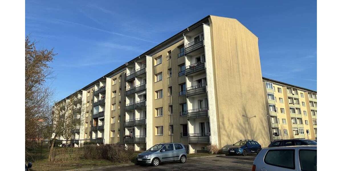 Etagenwohnung Görlitz Biesnitz - 2 Zimmer, 48 m&sup2;, 288&euro; | Angebot:25274093