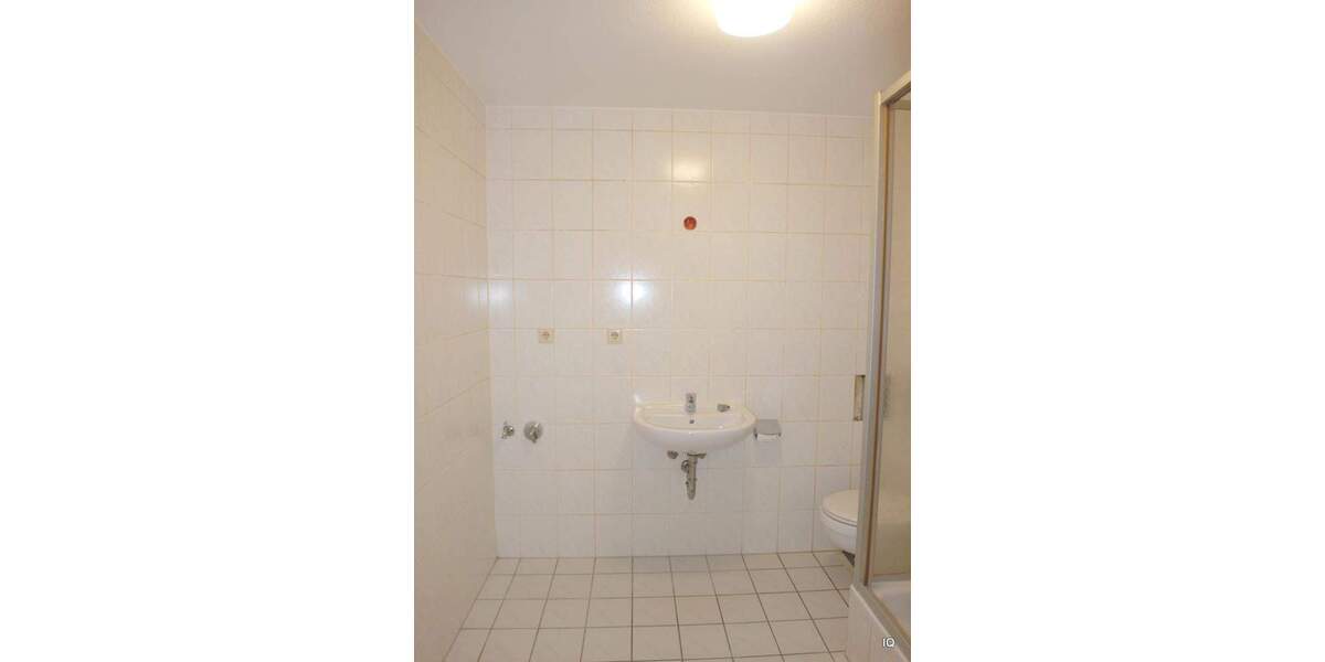 Etagenwohnung Meißen Triebischvorstadt - 2 Zimmer, 68 m&sup2;, 470&euro; | Angebot:25915538