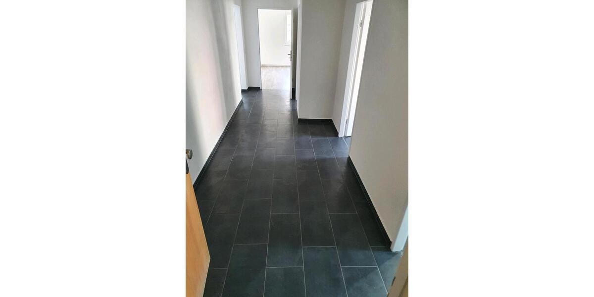 Etagenwohnung Wehr - 3 Zimmer, 80 m&sup2;, 880&euro; | Angebot:24374388