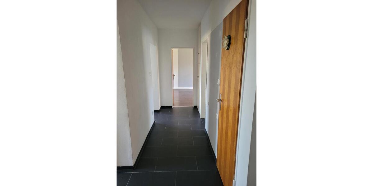 Etagenwohnung Kassel Philippinenhof-Warteberg - 4 Zimmer, 80 m&sup2;, 680&euro; | Angebot:25354697