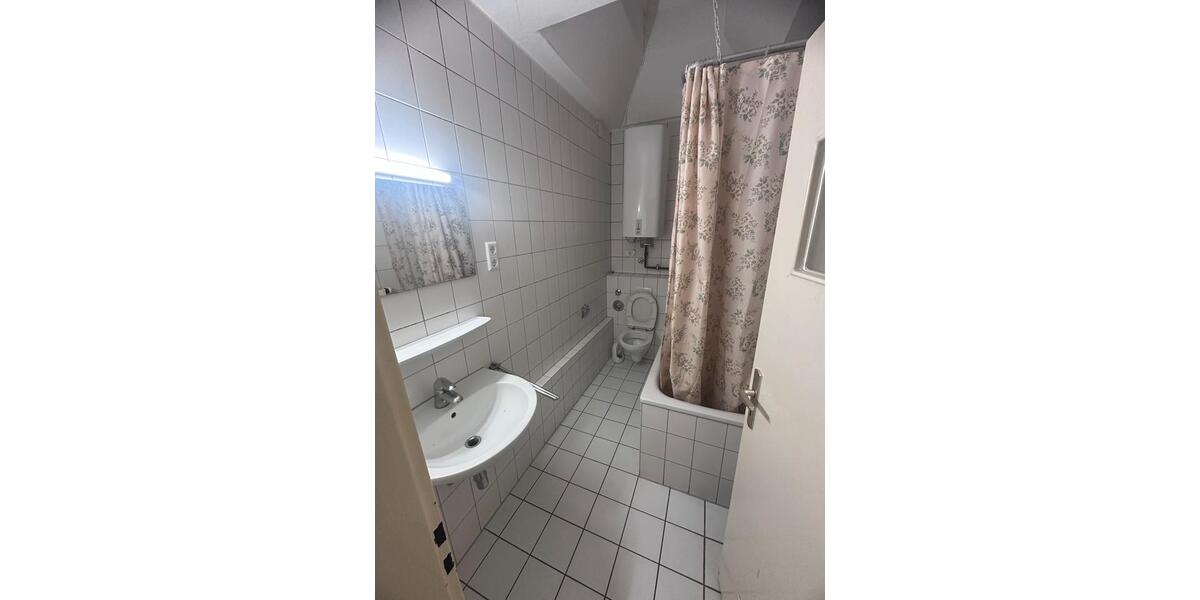 Wohnen auf Zeit Karlsruhe Neureut - 1 Zimmer, 20 m&sup2;, 450&euro; | Angebot:26543652