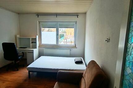 Wohnen auf Zeit Weiden in der Oberpfalz - 3 Zimmer, 16 m&sup2;, 395&euro; | Angebot:24804031