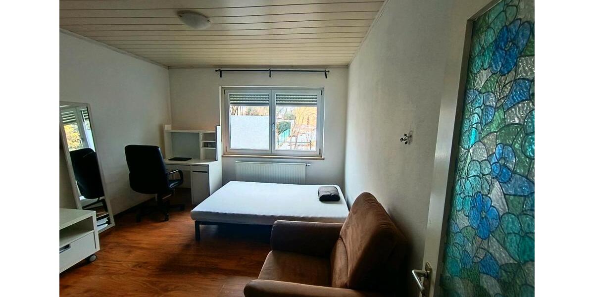 Wohnen auf Zeit Weiden in der Oberpfalz - 3 Zimmer, 16 m&sup2;, 395&euro; | Angebot:24804031