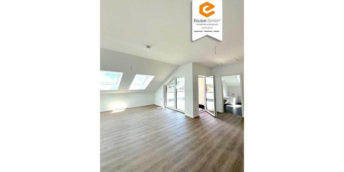 Dachgeschoßwohnung Heidenau - 4 Zimmer, 109 m&sup2;, 1.303&euro; | Angebot:24585580