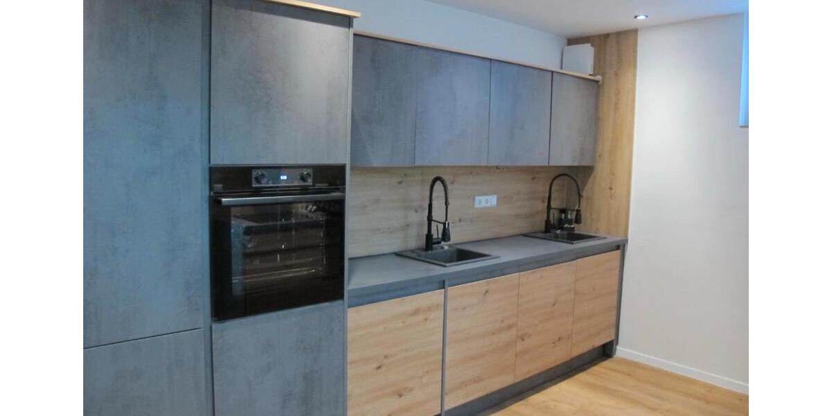Wohnen auf Zeit Plochingen - 4 Zimmer, 11 m&sup2;, 400&euro; | Angebot:26342202