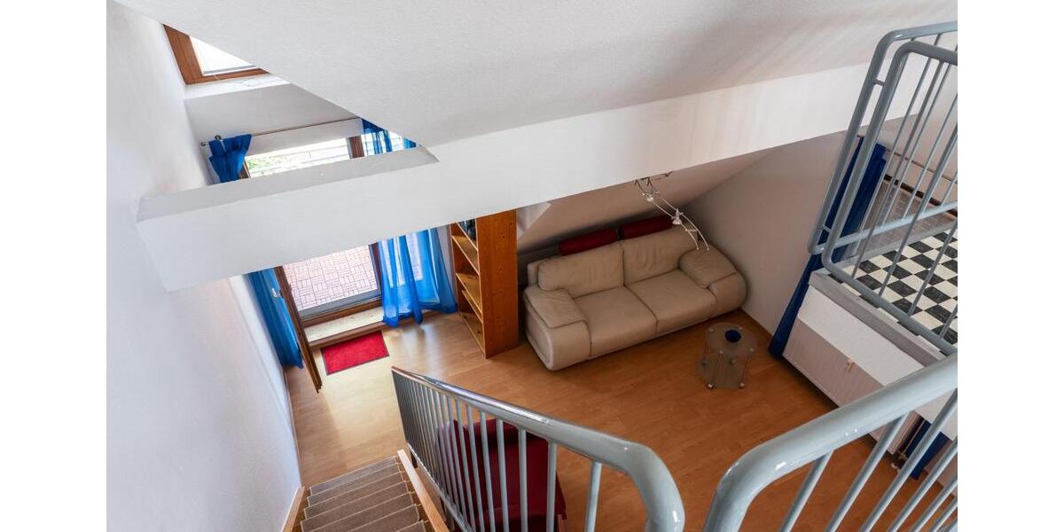 3-Zimmer-Maisonette-Wohnung mit TV, Wlan, Küche mit Essplatz, Galerie, BadWc, Waschmaschine, Parkplatz und Balkon 3 zimmer
