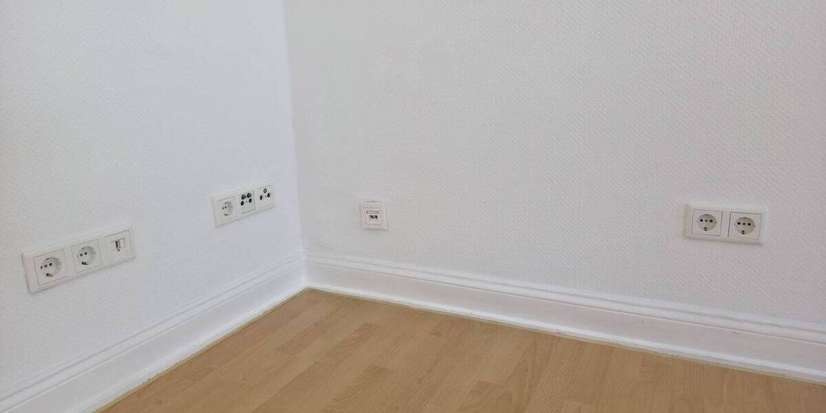 Etagenwohnung Wuppertal Barmen - 3 Zimmer, 82 m&sup2;, 695&euro; | Angebot:26733296