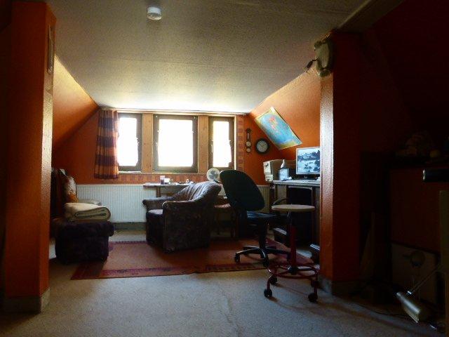 Etagenwohnung Themar - 5 Zimmer, 140 m&sup2;, 720&euro; | Angebot:26611370