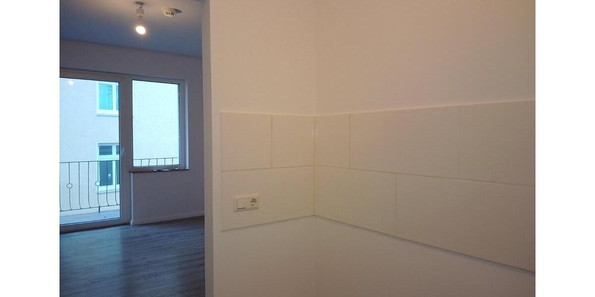 Etagenwohnung Bremerhaven - 1 Zimmer, 43 m&sup2;, 273&euro; | Angebot:24373026