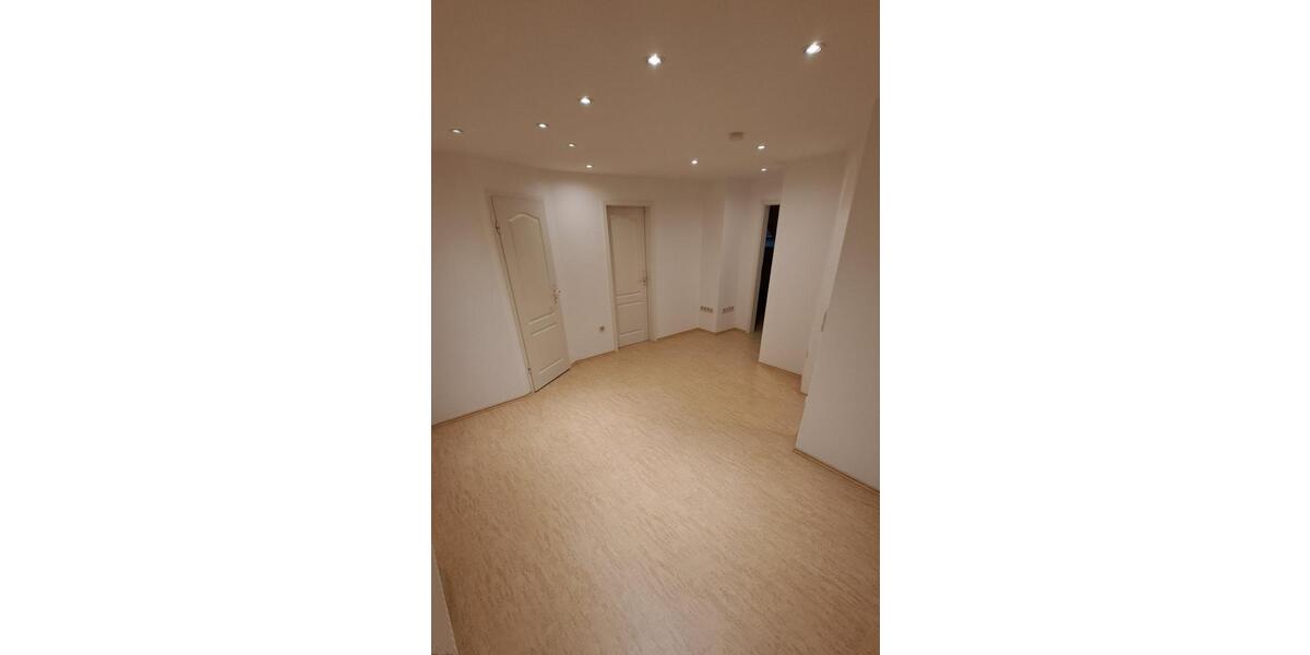 Gewerbeobjekt Esslingen am Neckar Oberesslingen - 350&euro; | Angebot:24843379