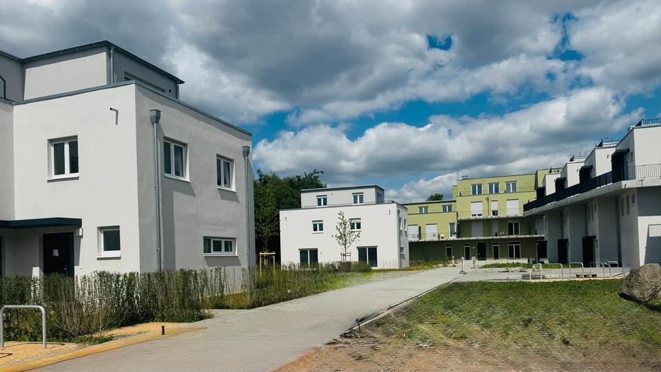 Neubau-3-Zimmer-Wohnung mit Terrasse – Exklusiv, 5 Jahre Mietdauer