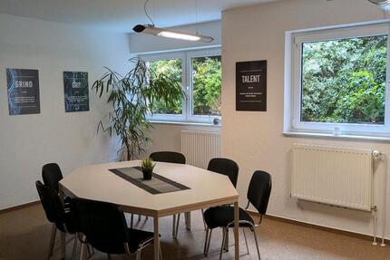 Gewerbeobjekt Henstedt-Ulzburg Ulzburg - 300&euro; | Angebot:24728068