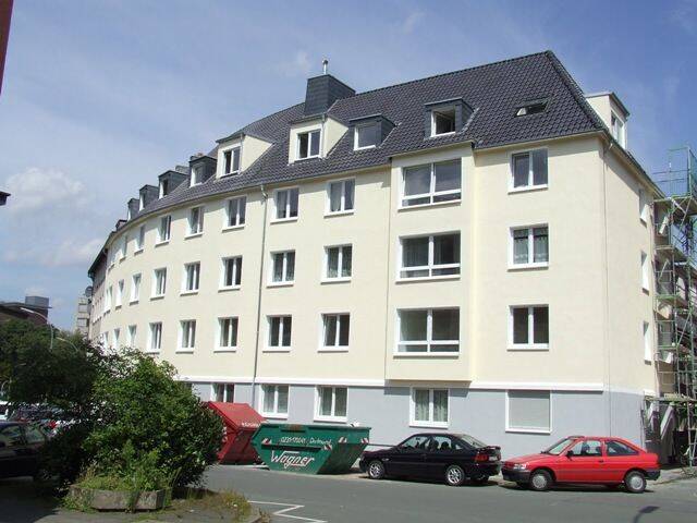 zentral gelegene 2-Zimmer-Wohnung im DG