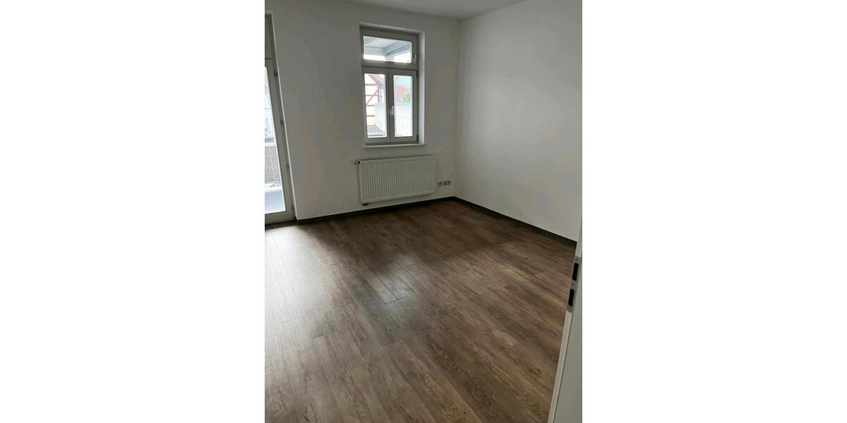 Etagenwohnung Malchin - 4 Zimmer, 142 m&sup2;, 1.410&euro; | Angebot:23689554
