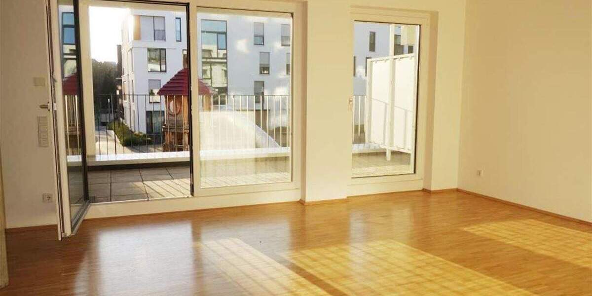 Zimmer Mönchengladbach Stadtmitte - 2 Zimmer, 103 m&sup2;, 1.379&euro; | Angebot:25778925