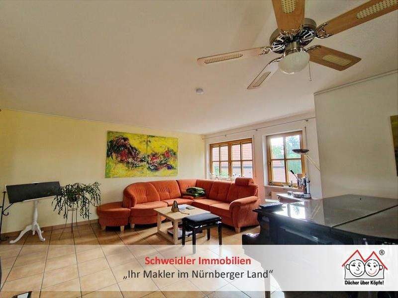 Blick ins Grüne! Helle 3 -Zimmer-Loggiawohnung mit KFZ-Stellplatz in Nürnberg-Ziegelstein zur Miete 3 zimmer