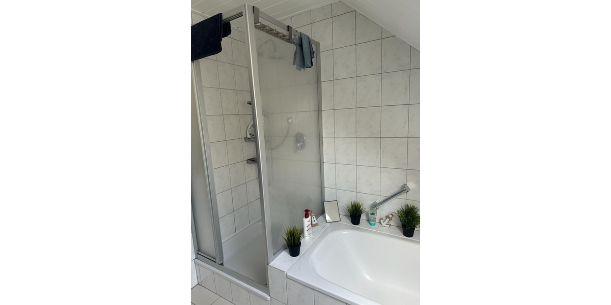 Gepflegte 2-Zimmer-Dachgeschosswohnung in Papenburg - Dachgeschoßwohnung Papenburg | Angebot:26974683