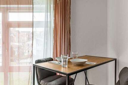 Zimmer Weinsberg - 1 Zimmer, 950&euro; | Angebot:24986084