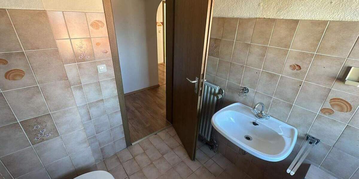 Etagenwohnung Waldsassen - 4 Zimmer, 64 m&sup2;, 448&euro; | Angebot:25909156