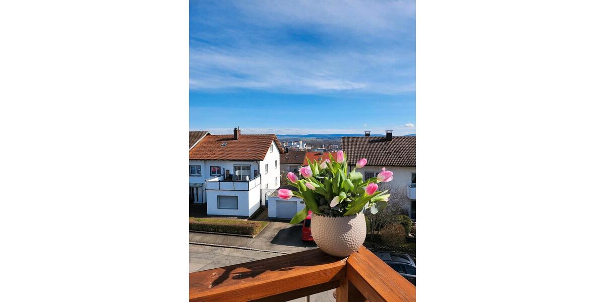 ruhige 2 Zimmer Wohnung mit Weitblick-Balkon in DS 2 zimmer