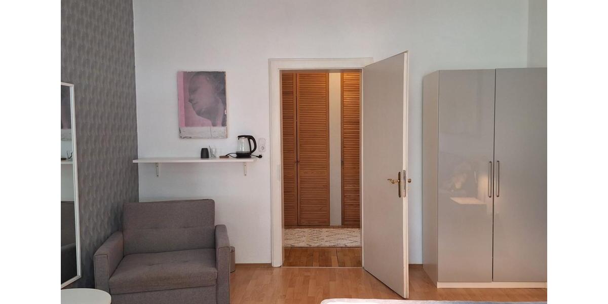 Wohnen auf Zeit Karlsruhe Mühlburg - 1 Zimmer, 21 m&sup2;, 670&euro; | Angebot:24570971