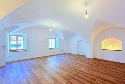 Wohnung Kraiburg am Inn - 3 Zimmer, 121 m&sup2;, 1.395&euro; | Angebot:25650029