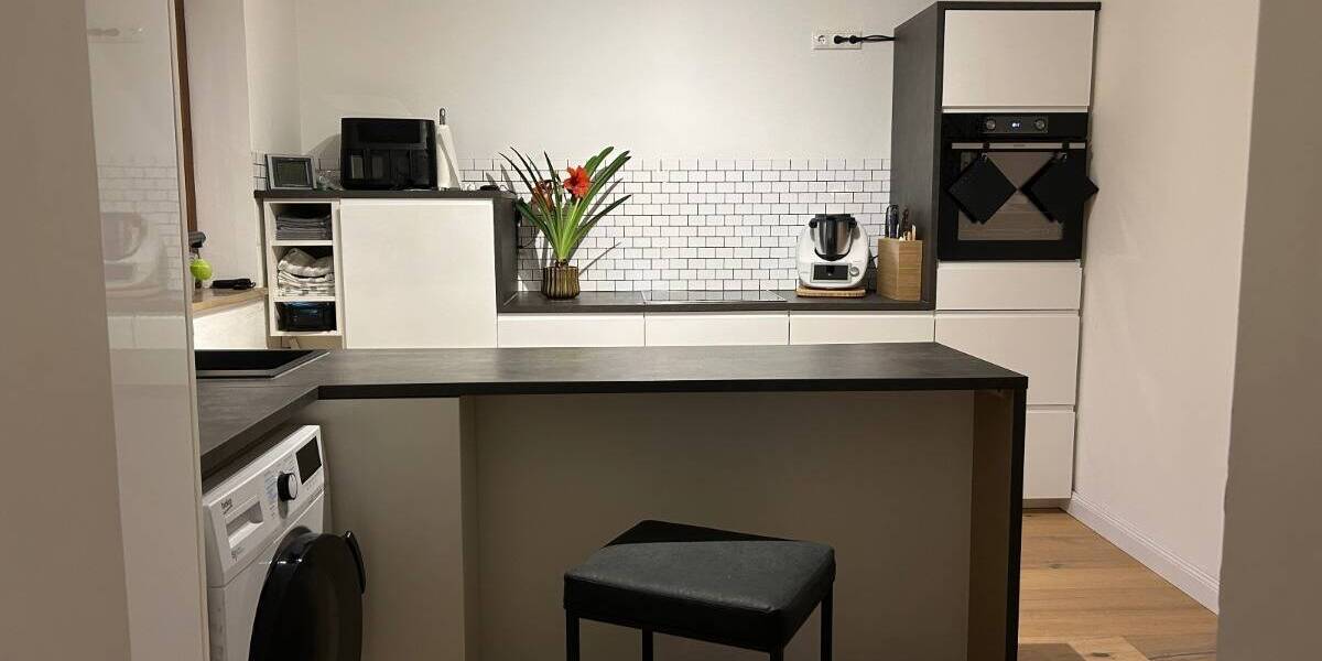 Etagenwohnung Oberhaching Deisenhofen - 3 Zimmer, 130 m&sup2;, 2.300&euro; | Angebot:26607570