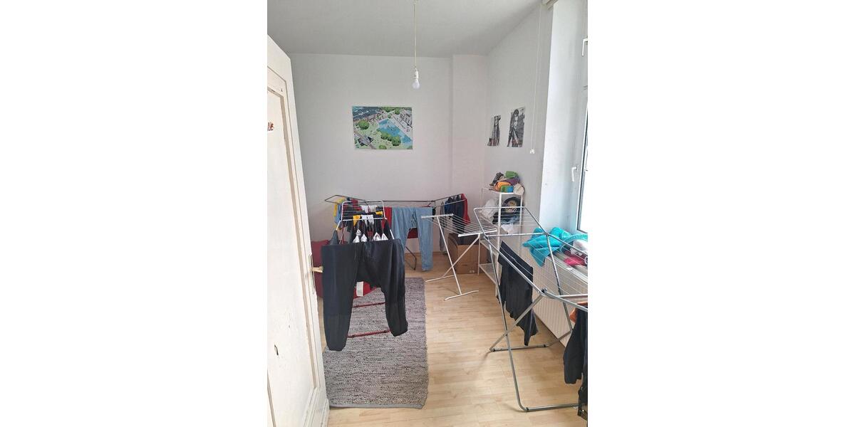 Wohnen auf Zeit Halle - 13 Zimmer, 30 m&sup2;, 390&euro; | Angebot:24756929