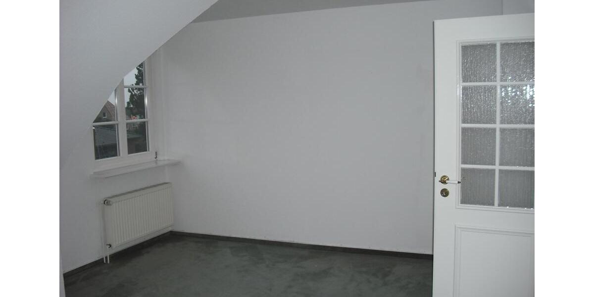 Doppelhaushälfte Husum - 4 Zimmer, 100 m&sup2;, 1.400&euro; | Angebot:24118106