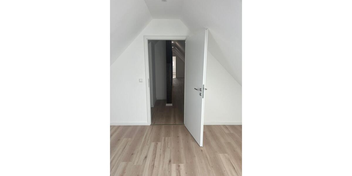 Maisonettenwohnung Gehrden - 4 Zimmer, 175 m&sup2;, 1.392&euro; | Angebot:25921420
