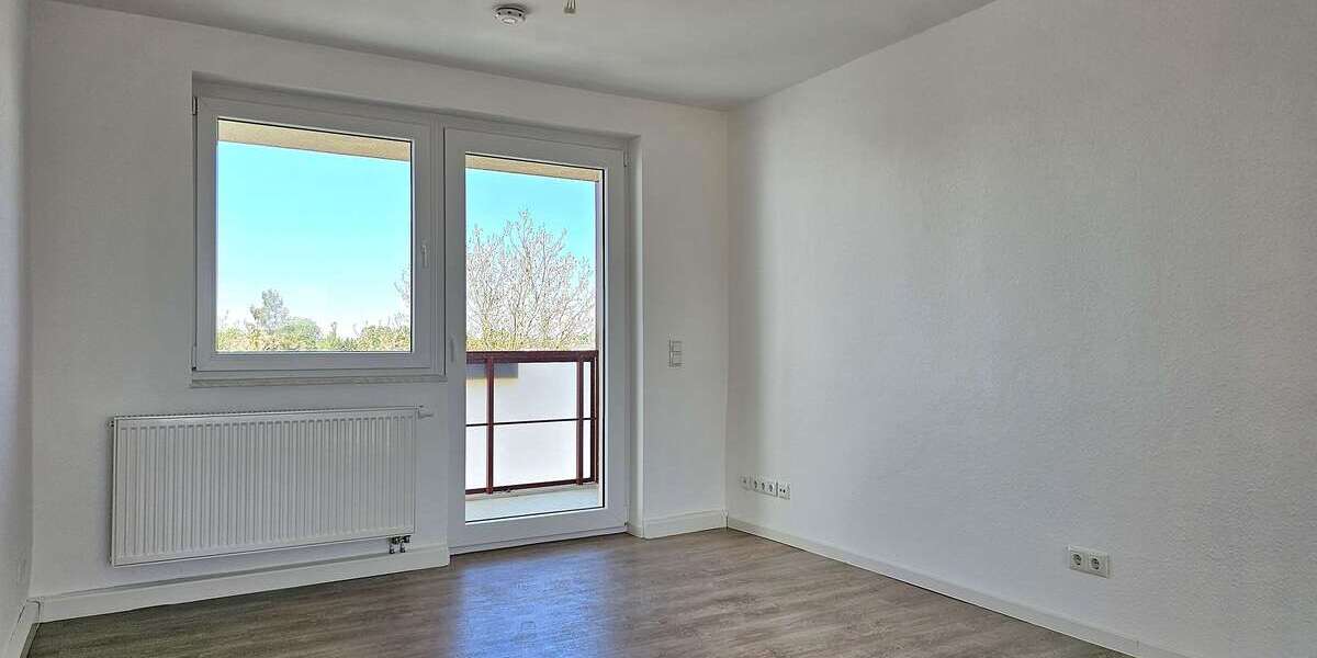Etagenwohnung Döbeln Sörmitz - 4 Zimmer, 108 m&sup2;, 916&euro; | Angebot:26254307