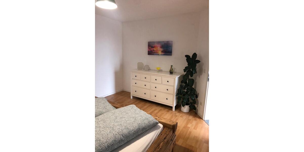 Wohnen auf Zeit Happurg - 3 Zimmer, 75 m&sup2;, 80&euro; | Angebot:12330062