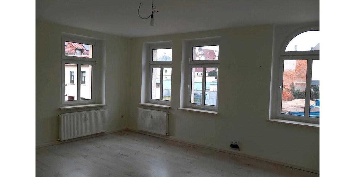 Maisonettenwohnung Werdau - 5 Zimmer, 142 m&sup2;, 1.199&euro; | Angebot:26426380