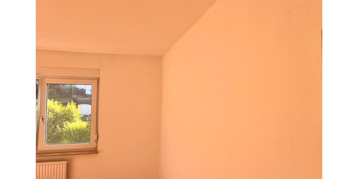 Etagenwohnung Gummersbach - 3 Zimmer, 61 m&sup2;, 700&euro; | Angebot:24838024
